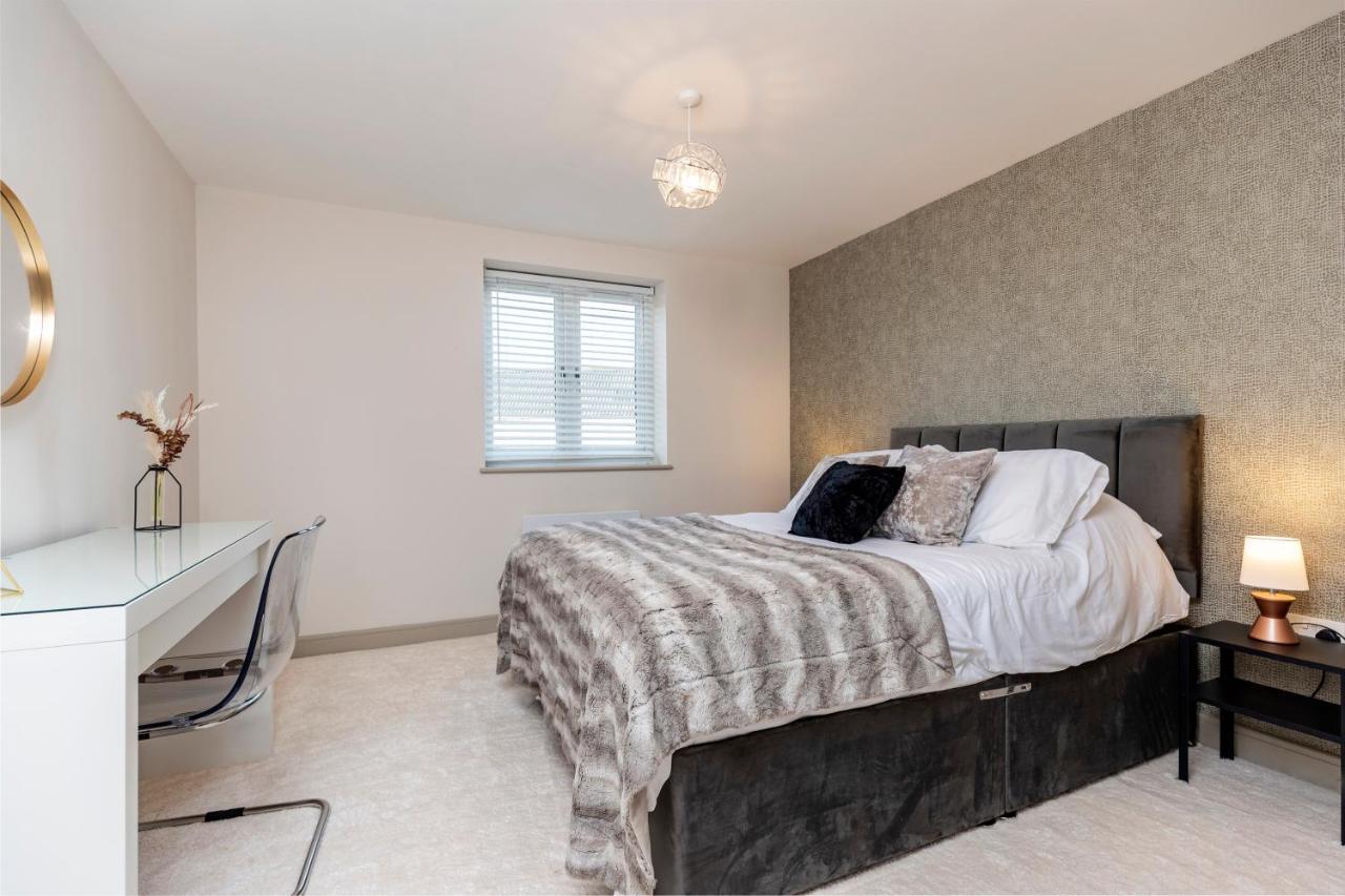 Avery House 2 - Two Bedroom With Outdoor Terrace By Bpne Darlington  Exterior photo